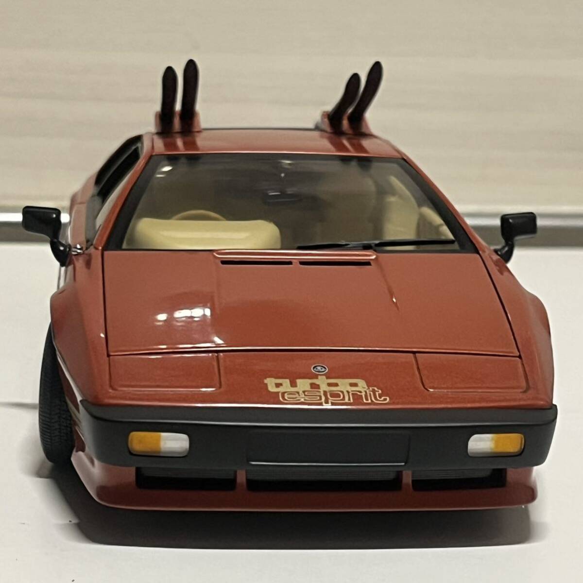 1/18 AUTO art ロータスエスプリ ターボ 箱無し 007 ユア アイズ オンリーversion ボンドカーの画像1