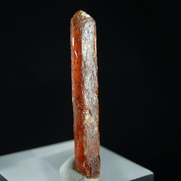 オレンジ カイヤナイト 原石 2.3g サイズ約36mm×5mm×3mm マダガスカル トゥリアラ州産 kgt053 天然石 鉱物 パワーストーン_画像8