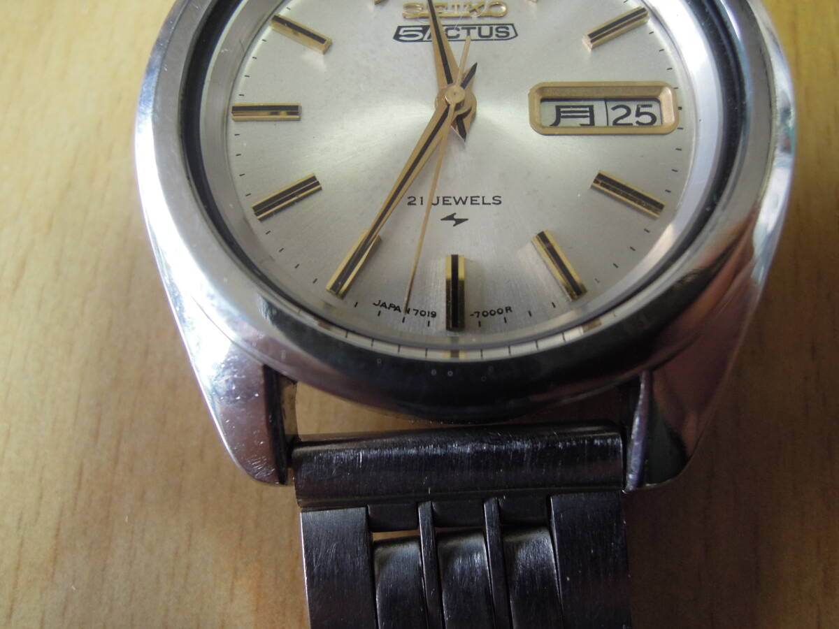 SEIKO 5アクタス 7019-7040 動作良好の画像6