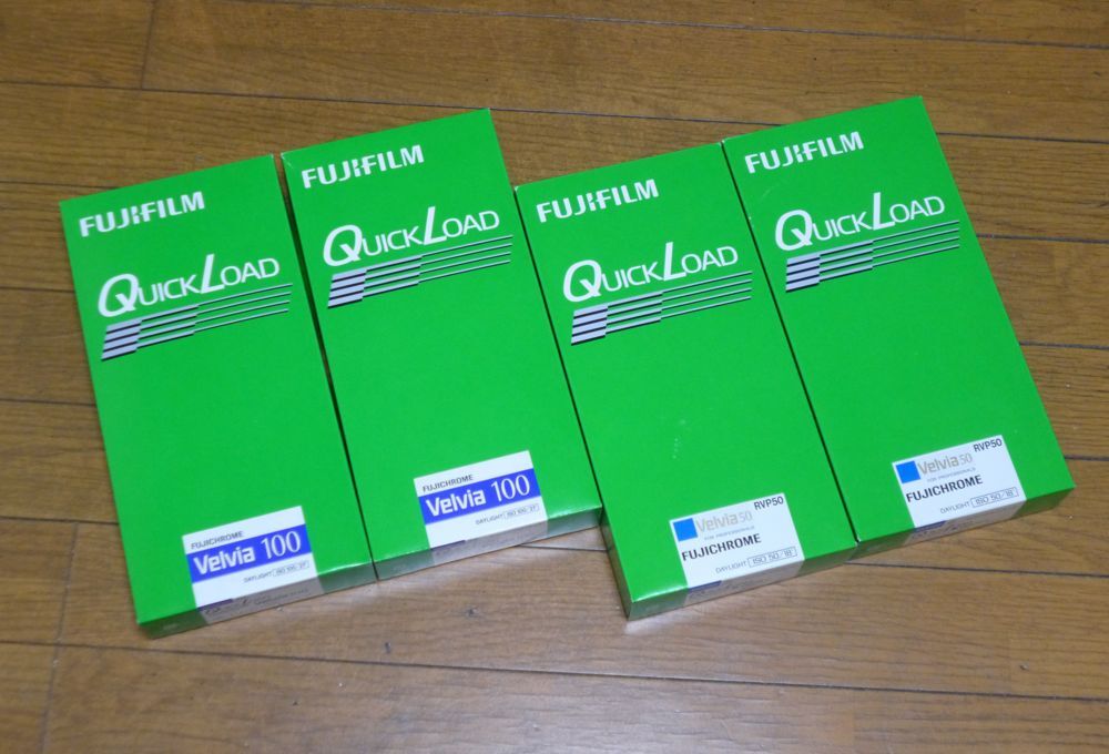 4x5in 富士フイルム 「Velvia 50&100 QuickLoad FujiFilm」 クイックロード ★未使用・期限切れ (冷蔵保存) _画像1