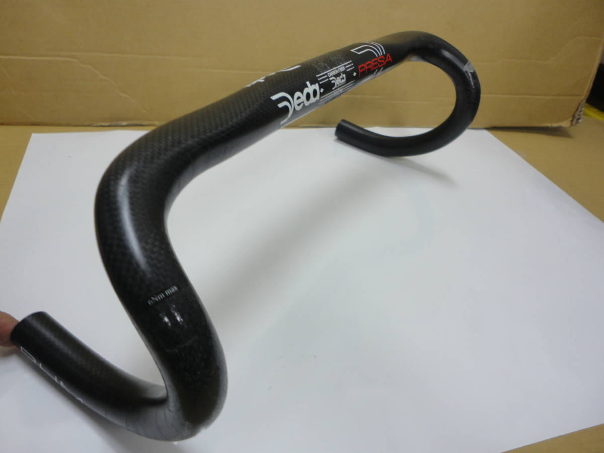 Deda Presa Carbon Handlebar 2025 | www.levitan.com Deda Presa Carbon Handlebar 2025 | www.levitan.com
