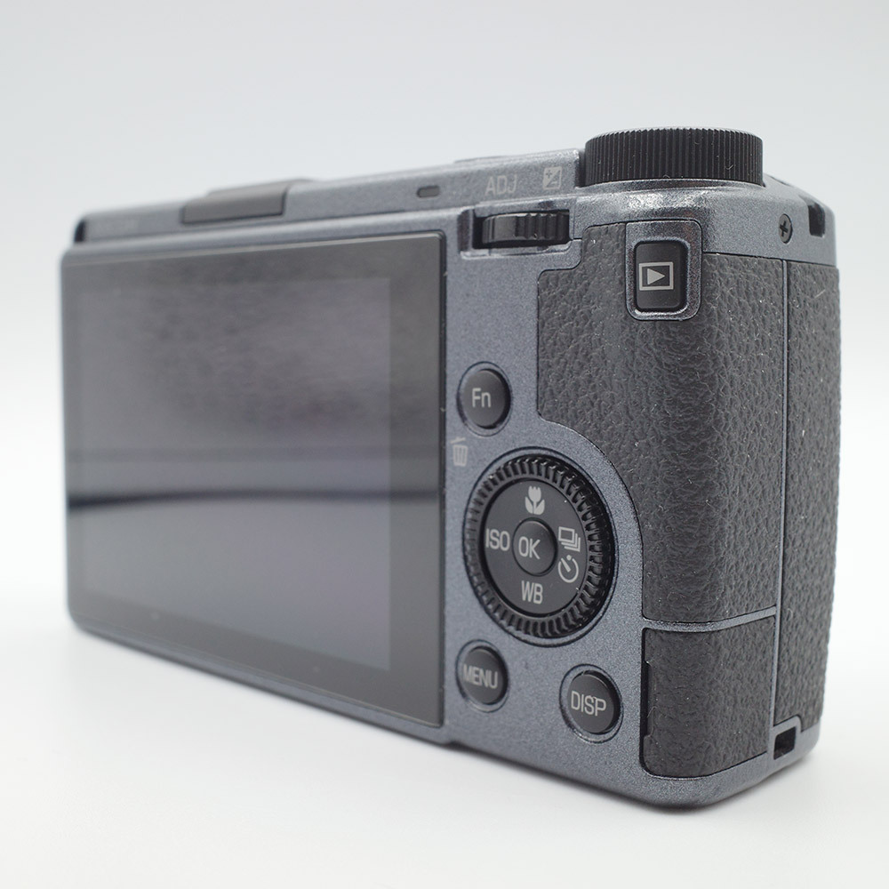 【111ショット・美品】RICOH GRIIIx (GR3x) Urban Edition_画像3