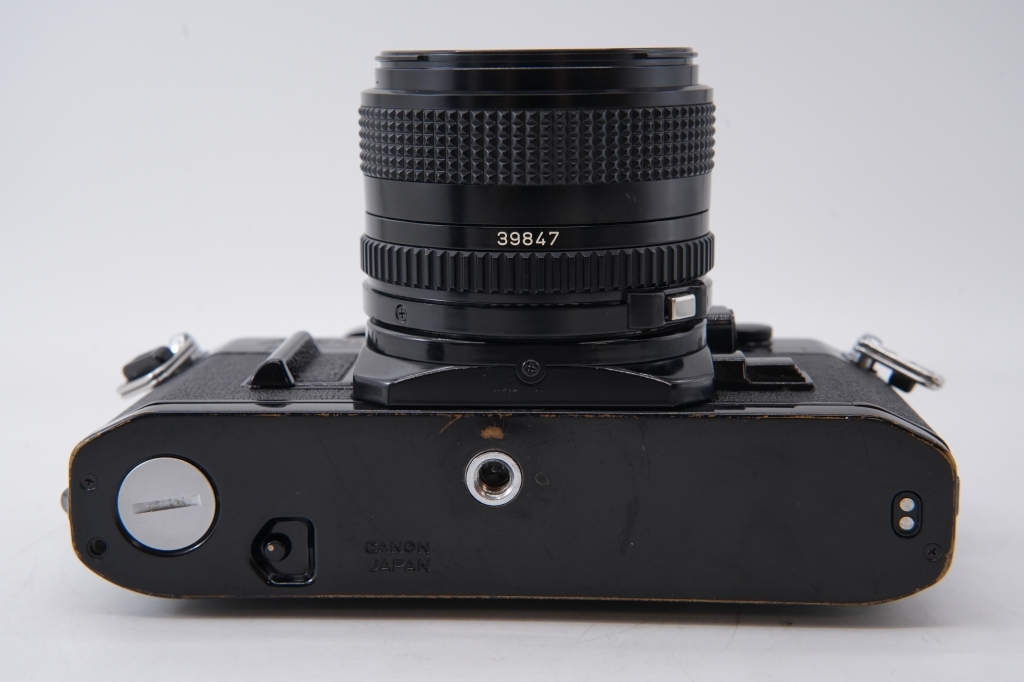 露出計　動作 【 並品 】 キャノン 鳴き無し CANON AE-1 ブラック NEW FD 28mm f2.8　 レンズ、ボディセット #284_画像4