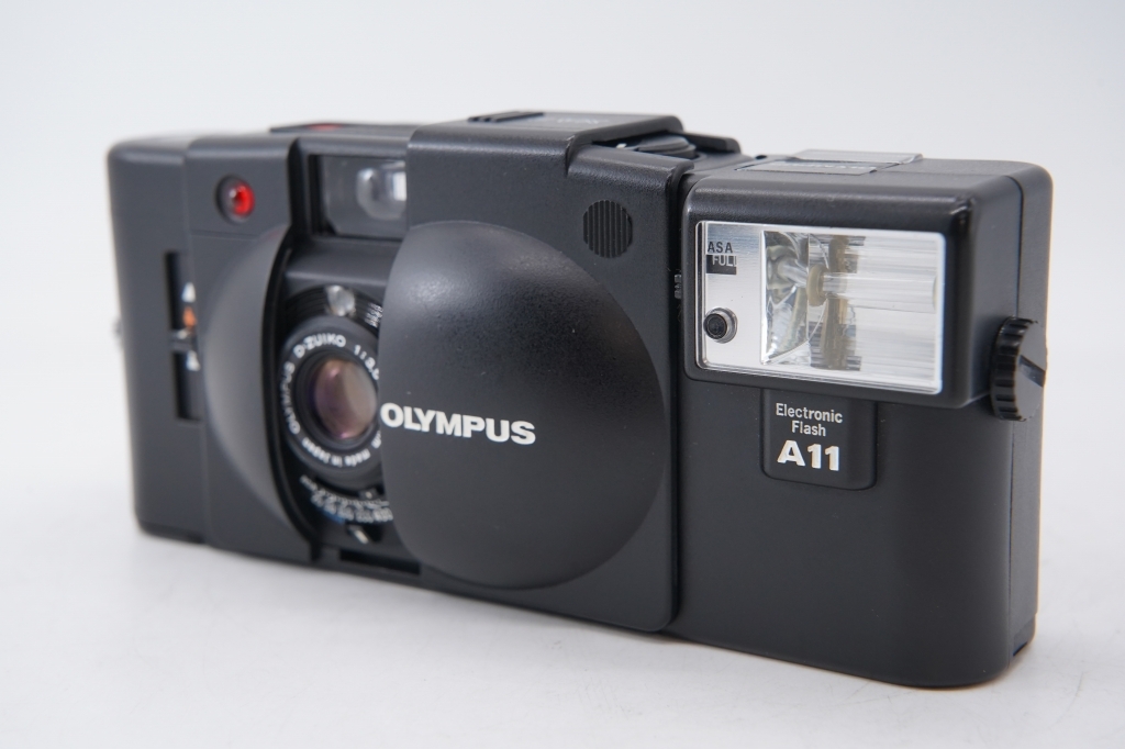 フラッシュ 発光 【 並品 】 オリンパス OLYMPUS XA2 A11　 コンパクトフィルムカメラ #313_画像1