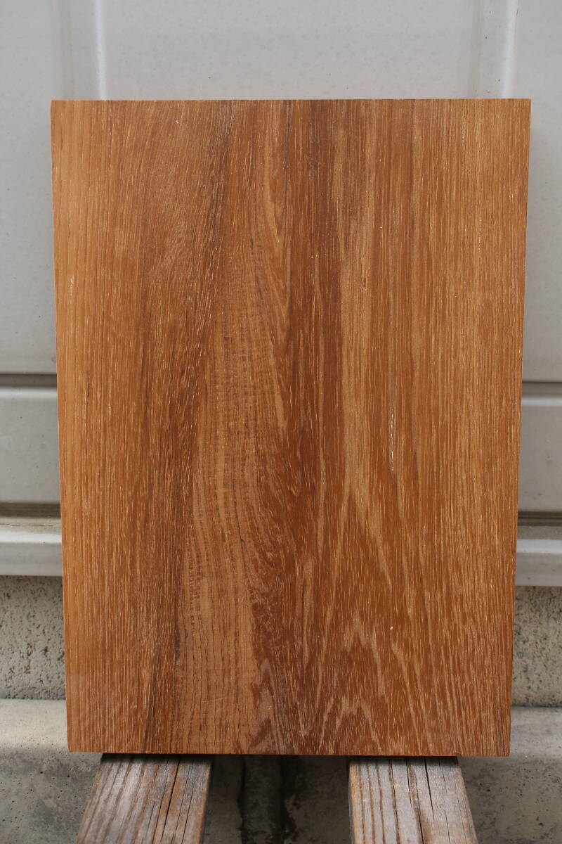 チーク 無垢材 高級材 棚板 世界三大銘木 長さ22.4cm 幅15.6cm 厚み2.5cmの画像4