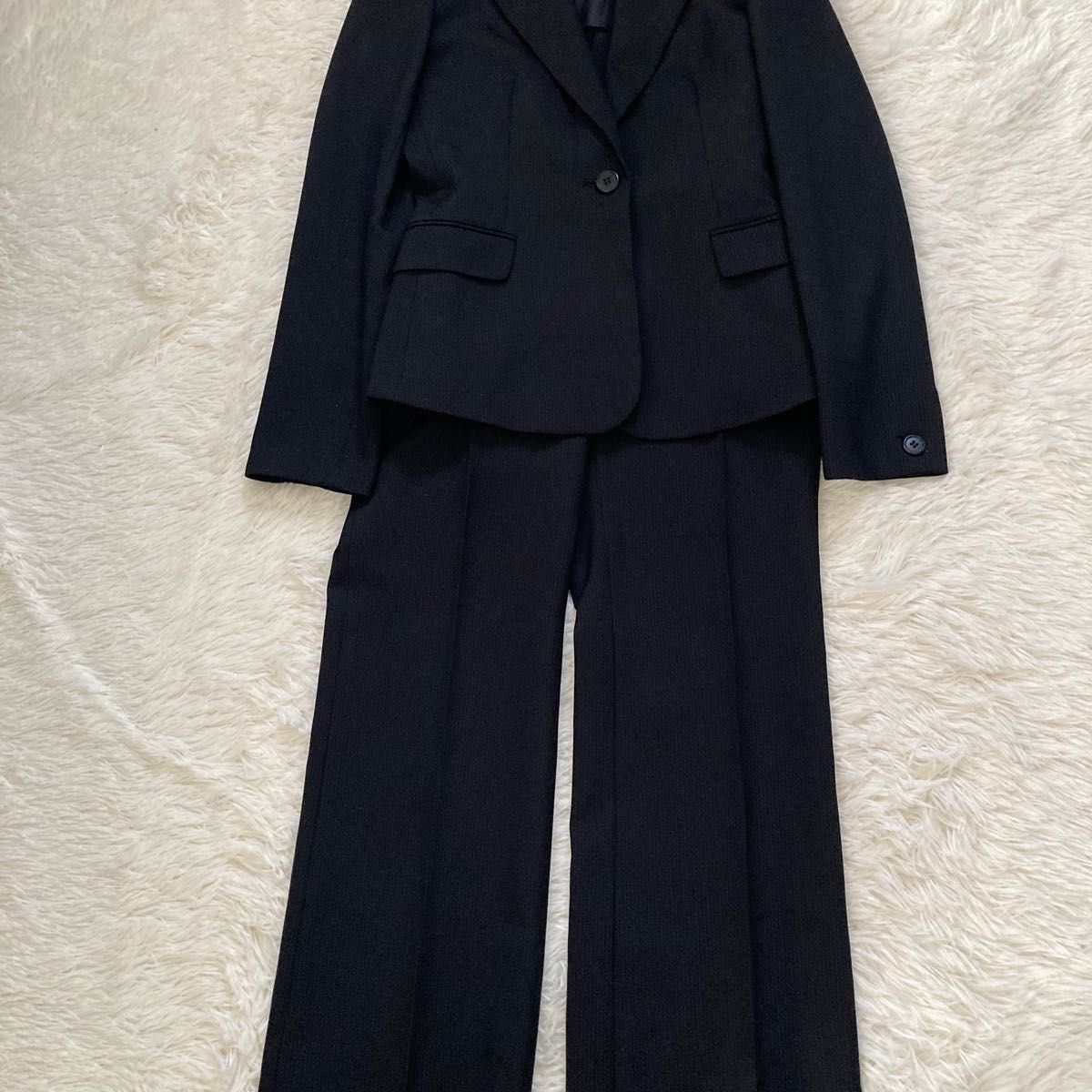 美品　スーツ3点セット　パンツスーツスカートスーツ　ブラック黒　9AR 卒業式入学式