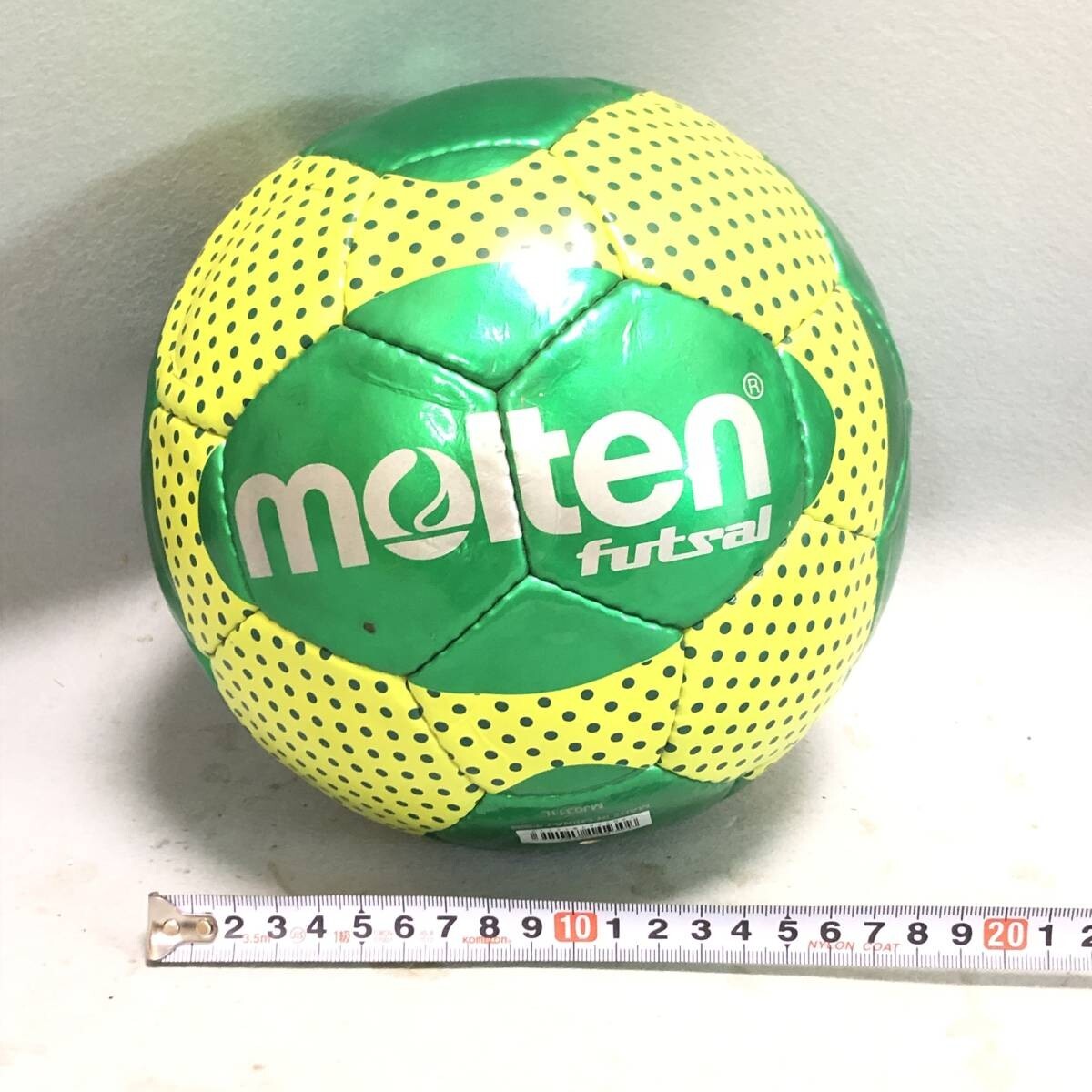 ★molten モルテン futsal フットサル サッカー ボール F9Y2502-GY グリーン イエロー スポーツ 運動 部活 ホビー 趣味 中古品★G00279_画像8