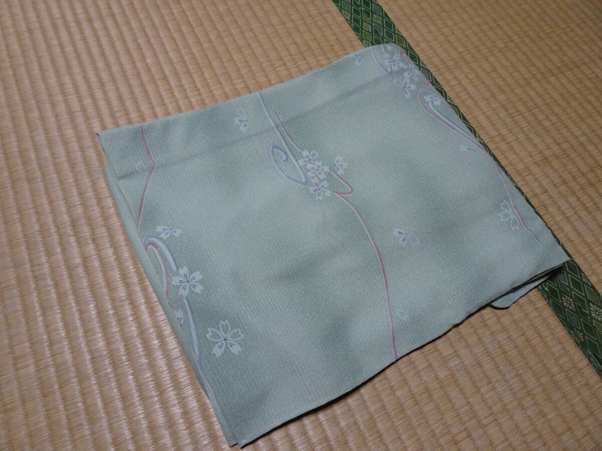 ... kimono / for summer . water . petal of cherry blossom . Mai ... seems to be ... kimono ( fine quality polyester ) single .