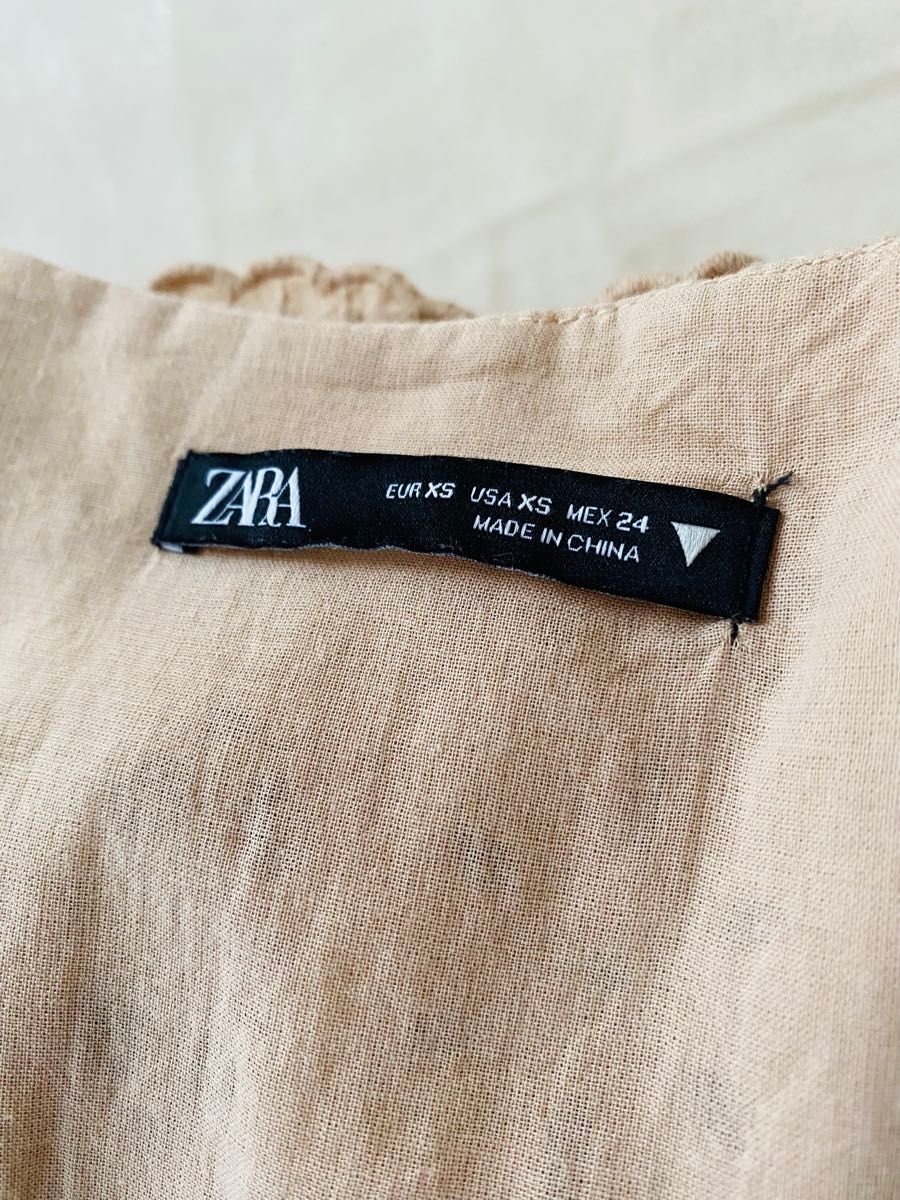 ZARA コットン　レースロングワンピース　フラワーデザイン　キャメル　ベージュ　