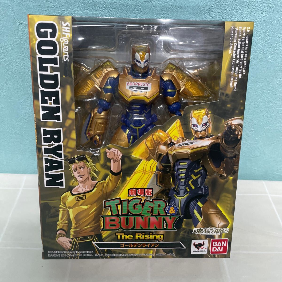 671/ 未開封 S.H.Figuarts ゴールデンライアン 劇場版 TIGER&BUNNY -the Rising- 魂ウェブ商店限定の画像1