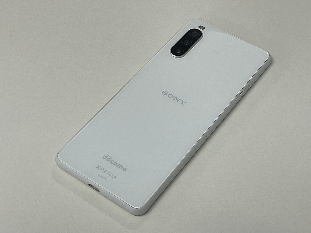 docomo Sony Ericsson Xperia 10 II SO-41A White SIMロック解除済_画像2