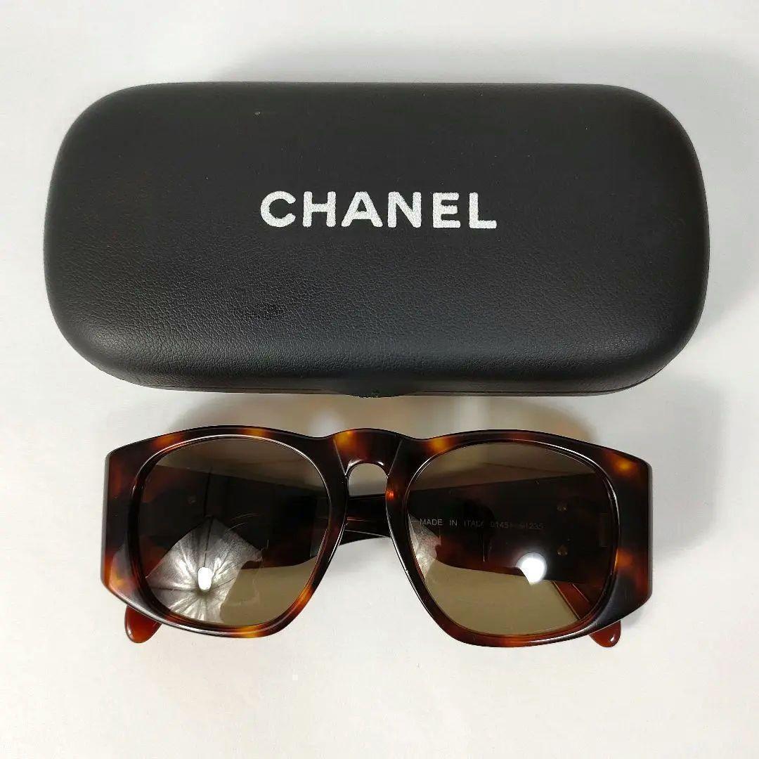 [ high class goods ][ luxury ] CHANEL Chanel side here Mark Gold metal fittings tortoise shell style Brown sunglasses original case attaching 