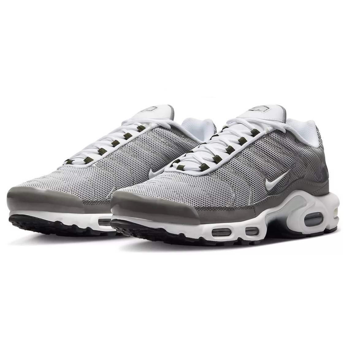 ☆NIKE AIR MAX PLUS SE 灰/白 26.0cm ナイキ エア マックス プラス エスイー DV7665-002_画像1