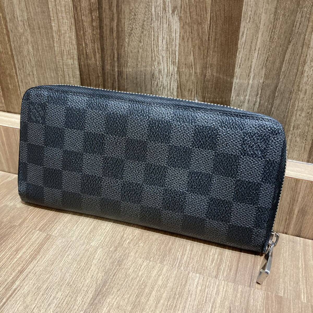 LOUIS VUITTON ルイヴィトン ダミエグラフィット 小物 財布 ジッピーヴェルティカル 長財布 ラウンドファスナー メンズ ブランド アイテム