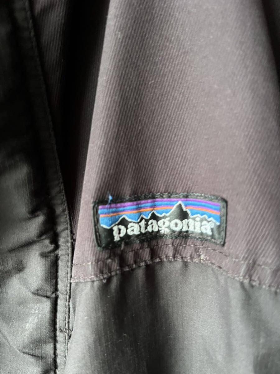 売り切り1000スタート　patagonia パタゴニア マウンテンパーカー マウンテンパーカージャケット ブラック フェード　L_画像2