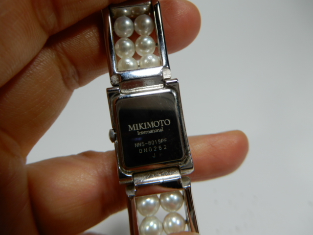 【正規品】MIKIMOTO ミキモト パール ブレスレットウォッチ クォーツ スクエア レディース 腕時計 ケース付き 動作未確認 G-160の画像7