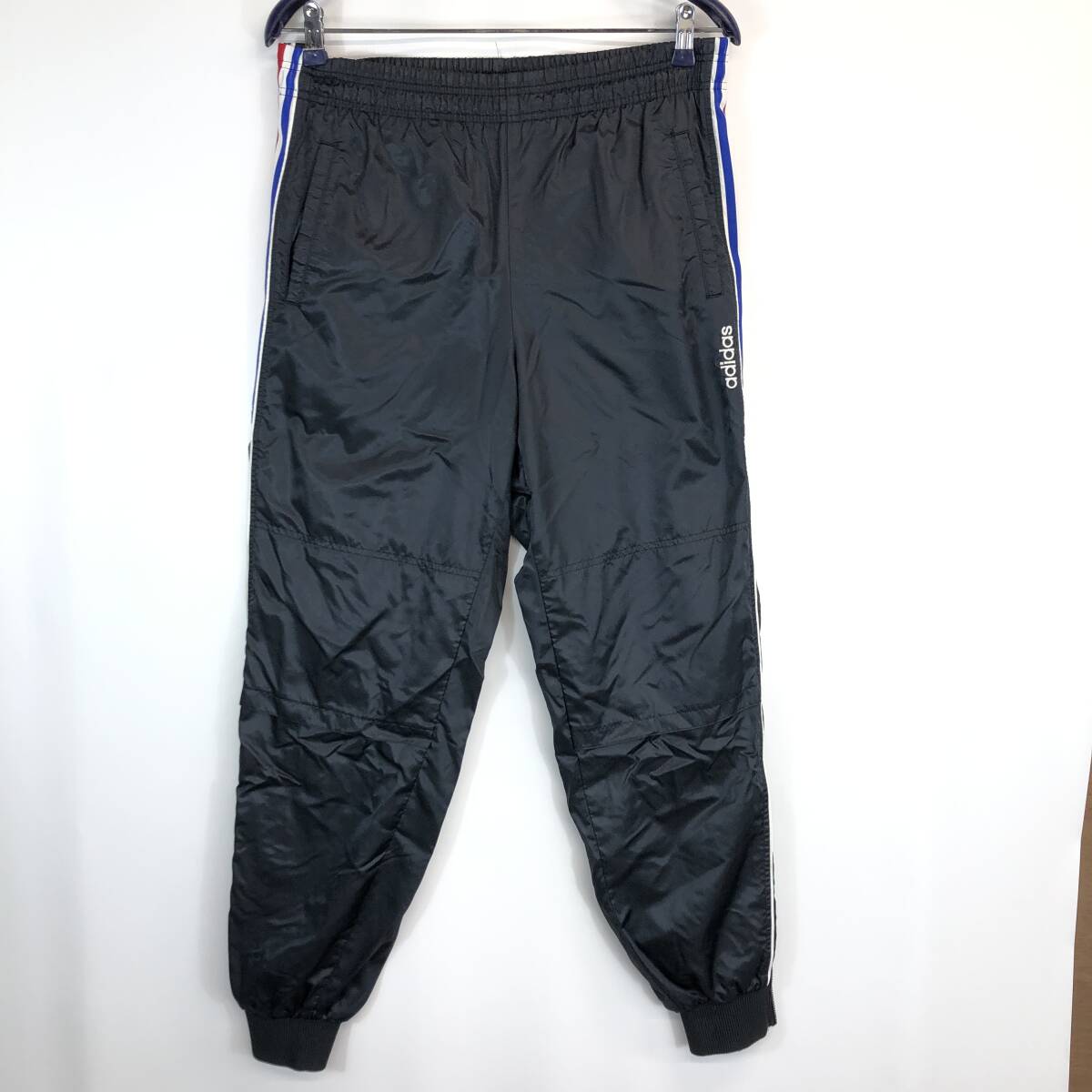 90s デサント製 アディダス adidas 裏地付き ナイロンパンツ 90s デサント製 アディダス adidas 裏地付き ナイロンパンツ