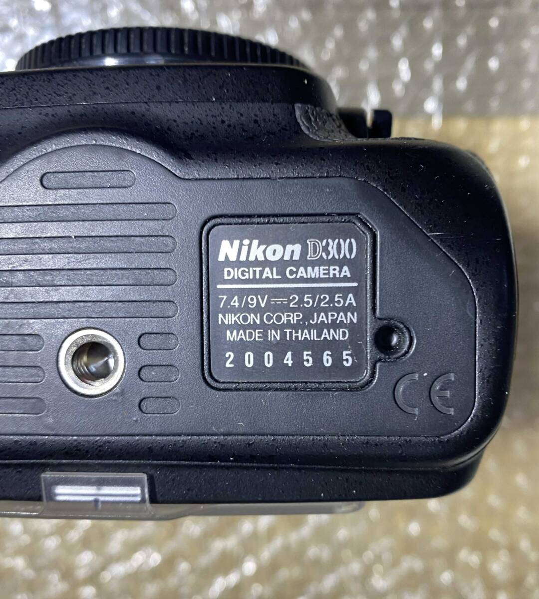 NIKON D300 デジカメ ボディ 説明書 充電器 バッテリー 中古動作品の画像4