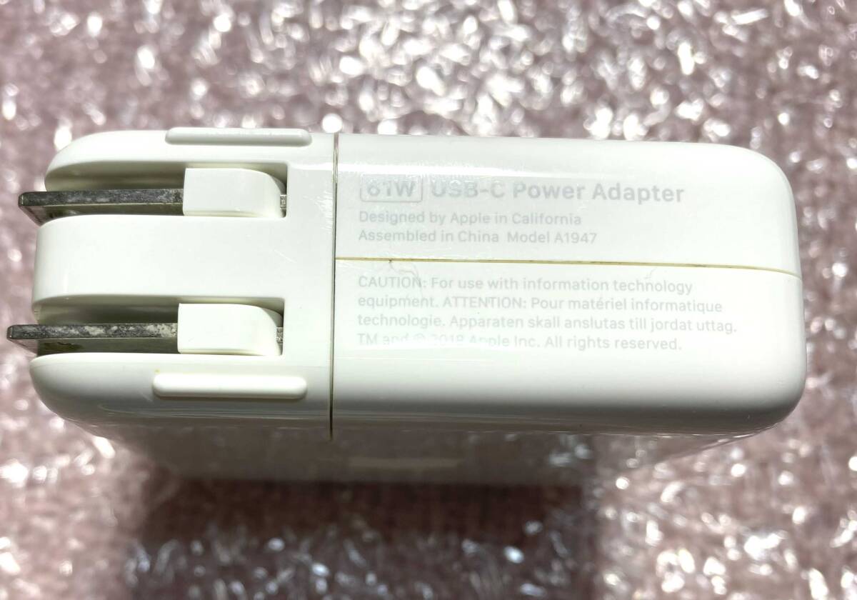Apple 純正品 ACアダプタ USB-C 61W A1947　macbookPRO MAC マック ACアダプター EMC:3216