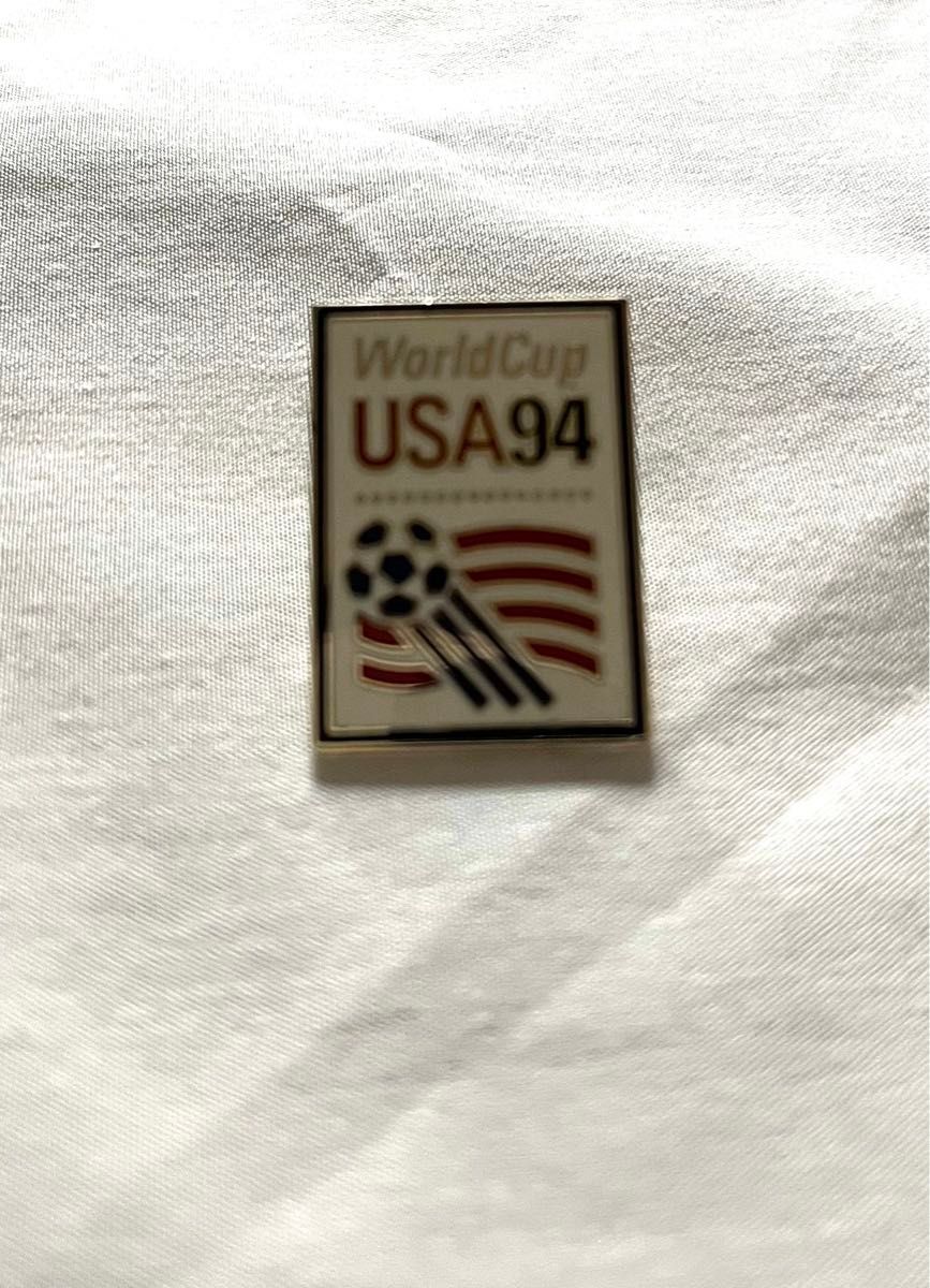 サッカーワールドカップ　1994年　アメリカ大会　ピンバッジ　USA94 レア　ビンテージ　サッカーコレクション