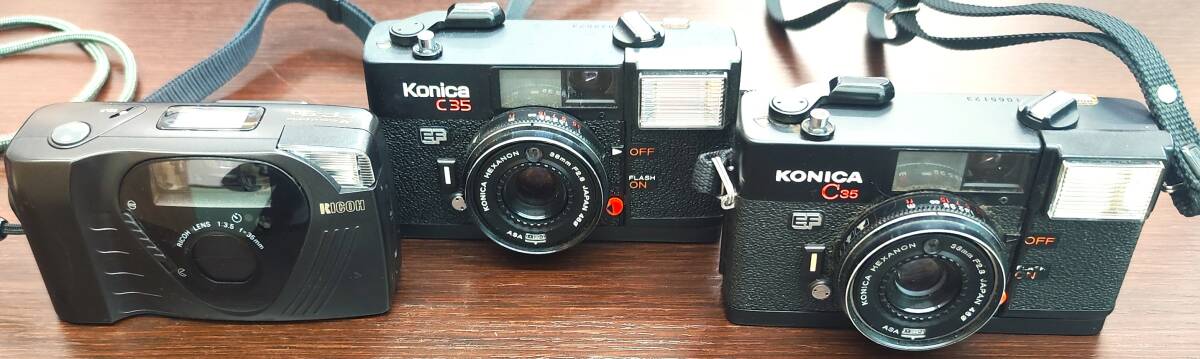 #30 【中古品】【RICOH】フイルムカメラEF-9D 【KONICA】 フイルムカメラＣ35-EF 2台 現状品の画像1