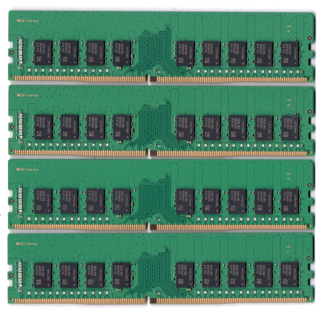 ECC attaching * SAMSUNG desk top memory 2Rx8 PC4-2400T-EE1-11 8GB×4 pieces set total 32GB * both sides chip *