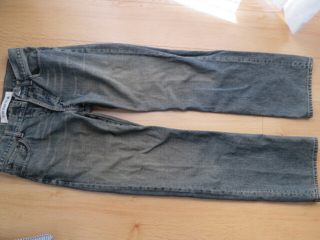 ｗ７３　GAP　SLIM　B00T　FIT　JEANS　ギャップ　スリムブートフィット　ボタンフライ　ジーンズ　ブラック デニム Gパン ダメージ　1969_画像2