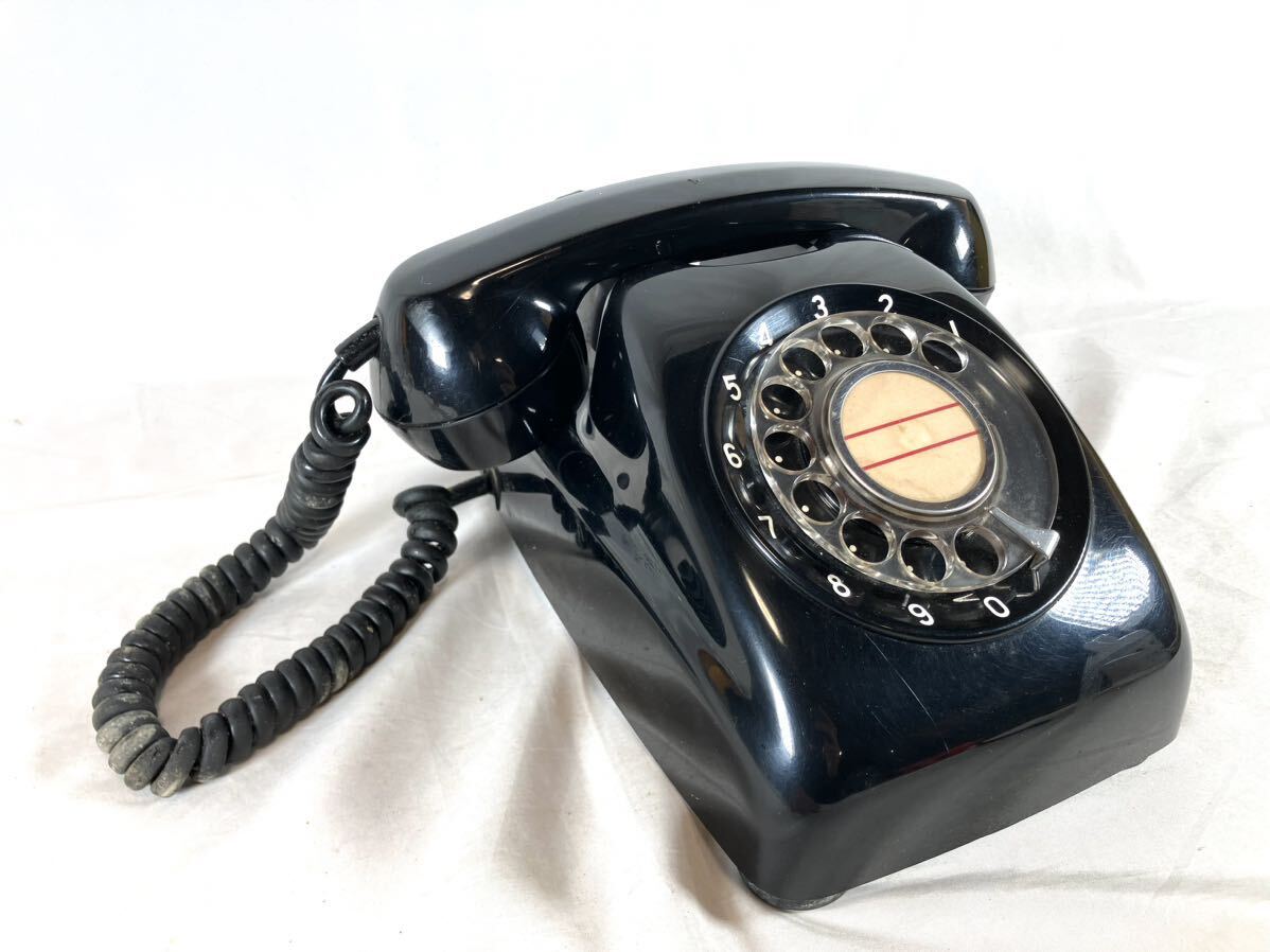 [ Junk ] Showa Retro TOSHIBA black telephone 600-A2 dial type telephone machine / interior / collection /03-0027