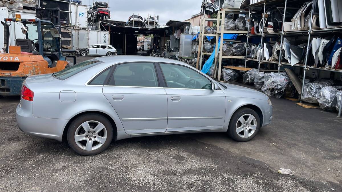  Audi финишная отделка лампа левый A4 GH-8EALT 8EALT 8EC 2007 #hyj NSP170239