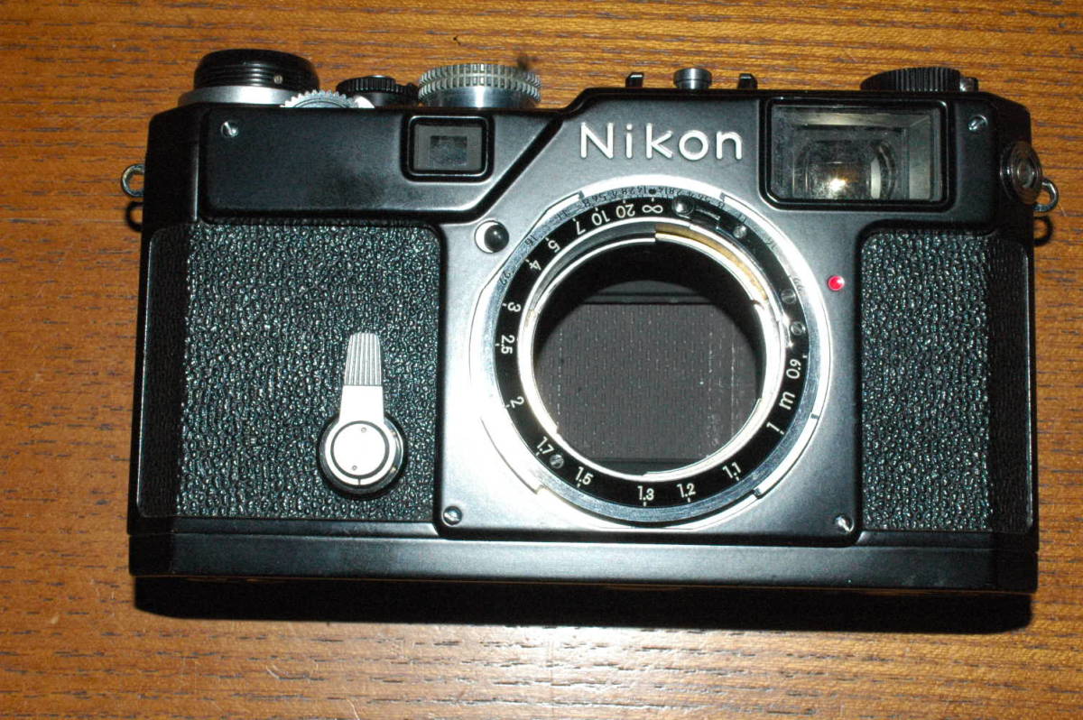 ★★値下げ交渉歓迎　Nikon S3 Black Body　極美品　取説のコピー付き★★_画像3