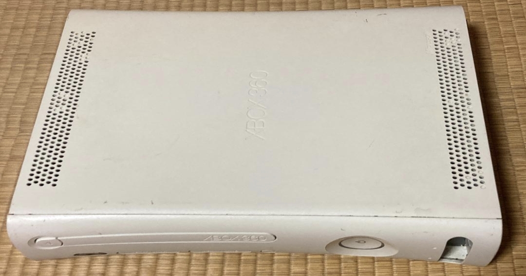 即購入OK XBOX 360 4台セット 付属品あり 動作確認済み _画像4