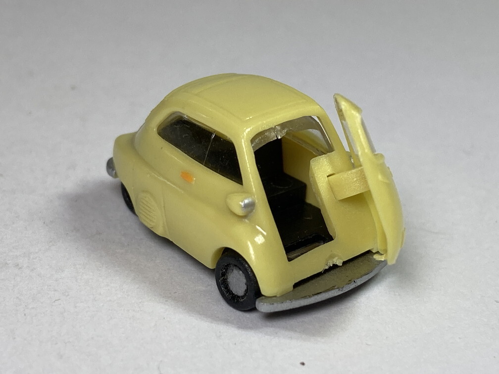 BMW イセッタ Isetta アイボリー Ivory 1/87 全長約2.5cm - I.M.U. (W.Germany)_画像2