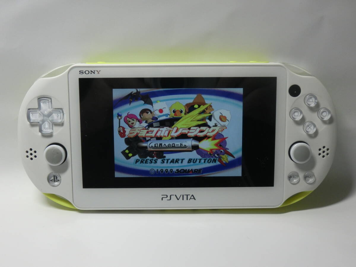 【№3013-ｇ6004】PlayStation Vita （PCH-2000シリーズ） Wi-Fiモデル 本体・ソフト付・32GBメモリーカード付 ライムグリーン/ホワイト の画像7