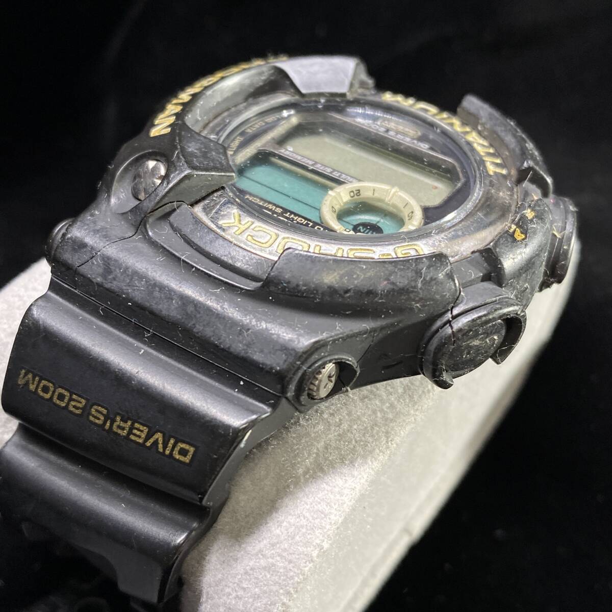 1円～ 6T50860224 CASIO カシオ G-SHOCK Gショック FROGMAN DW-9900 QZ クォーツ ケース割れあり メンズ 腕時計 コレクション 現状品_画像4