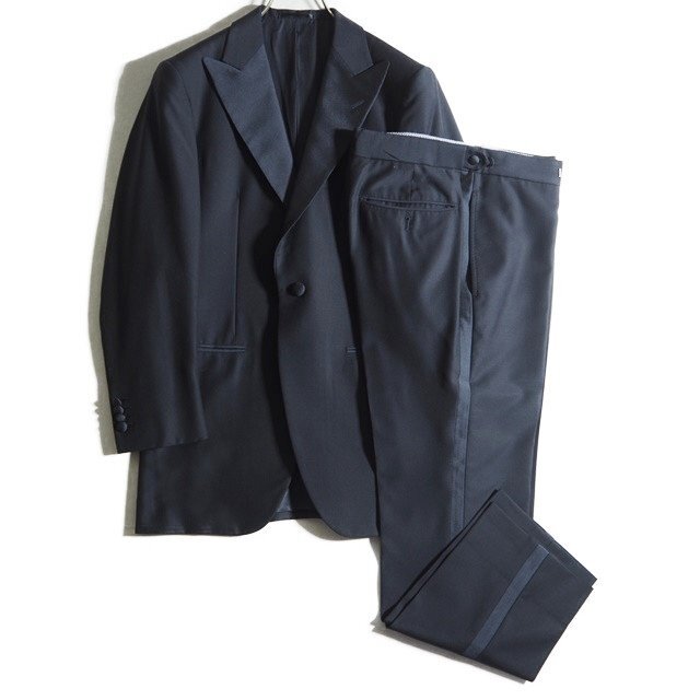 適当な価格 紺 / 46 ネイビー ウールスーツ トゥモローランド
