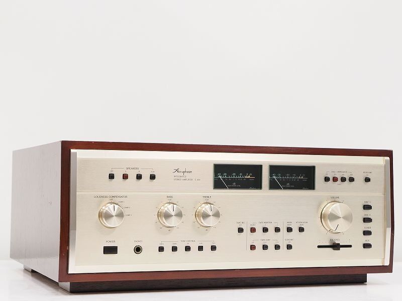 ■□Accuphase E-303 プリメインアンプ ウッドケース付 アキュフェーズ□■019591005J□■_画像1