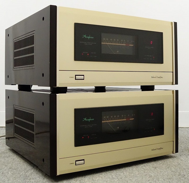 ■□Accuphase M-1000 モノラルパワーアンプペア アキュフェーズ 元箱付□■019449006Wm-2□■の画像1