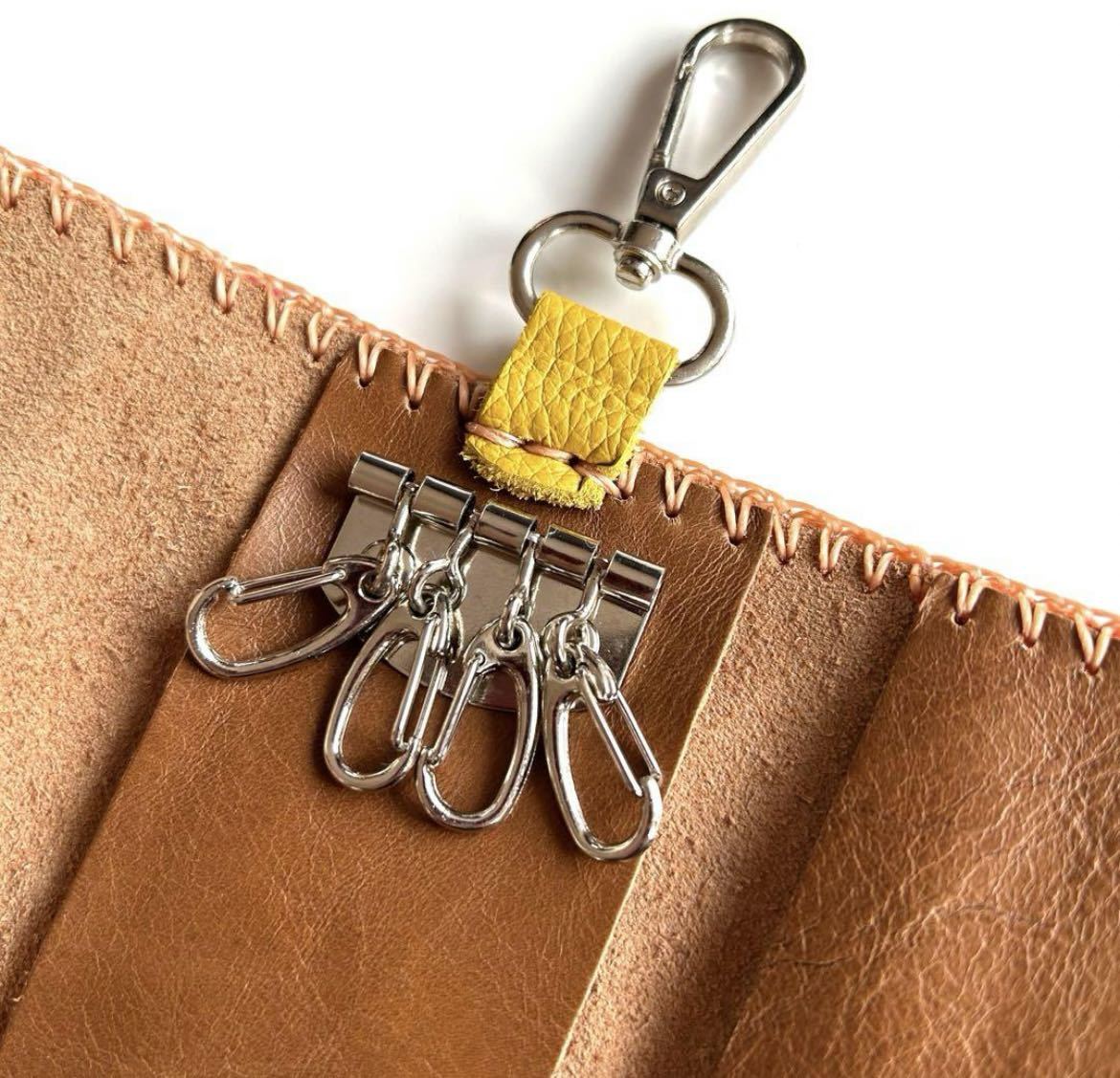 * free shipping * new goods original leather key case hand made leather key case key inserting patchwork retro D