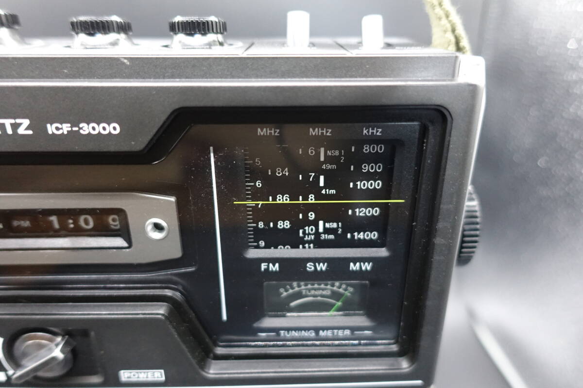 整備品　ソニー　クォーツ・スカイセンサー　ICF-3000 希少 純正ACアダプター、カバー付_画像8