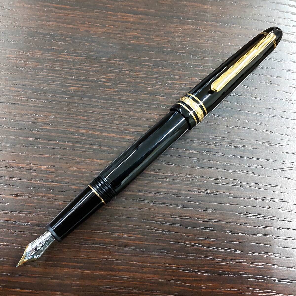 #24651【現状品】MONTBLANC/モンブラン 万年筆 マイスターシュテュック 145 ブラック ペン先/14K刻印_画像1