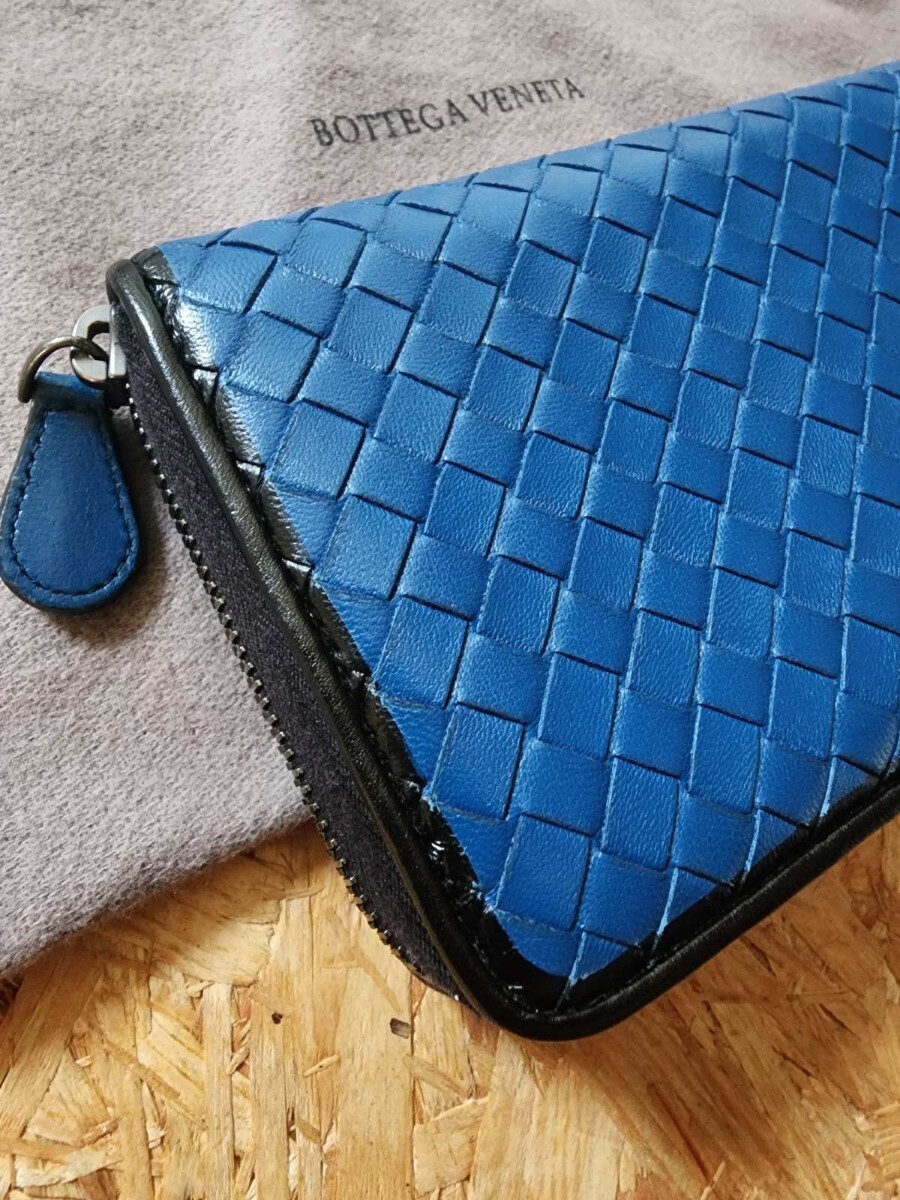 極美品　ボッテガヴェネタ 長財布 イントレチャート BOTTEGA VENETA 小銭入れ ラウンドファスナー