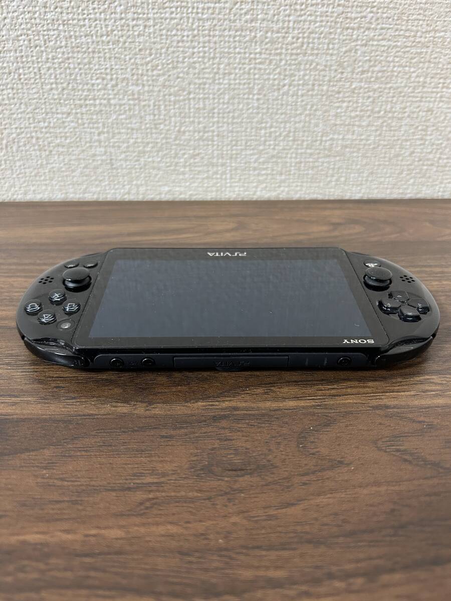 ③　PSVITA PCH-2000　SONY ソニー 本体のみ 簡易動作確認済み フォーマット済み 現状品_画像4