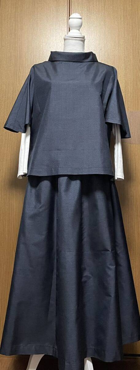 着物リメイク セットアップ　藍色系　大島のフレアー袖トップス＆スカート