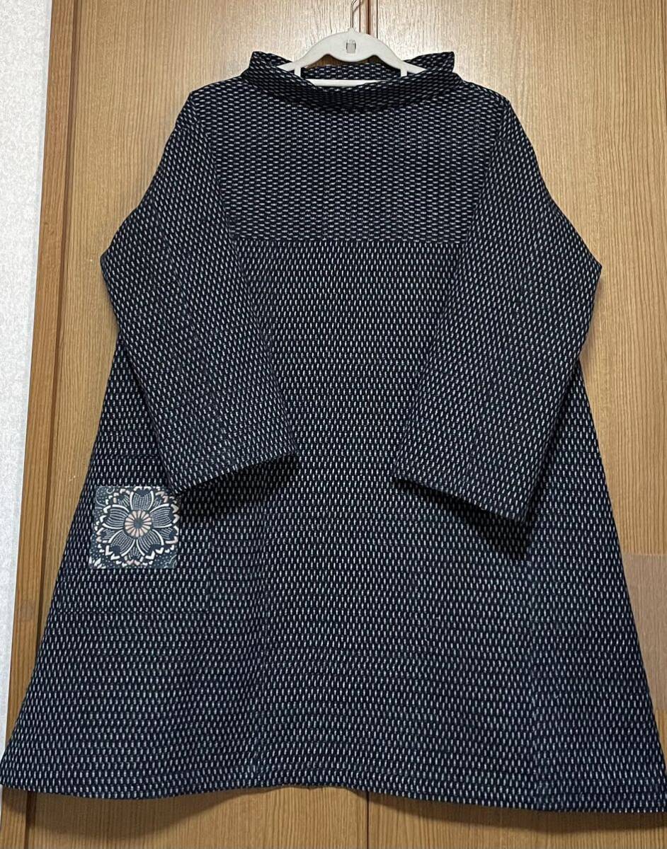 着物リメイク ロールカラー 絣(木綿)のAラインチュニックワンピース 身幅59センチの画像4