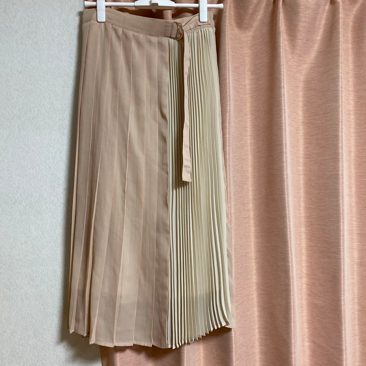 しまむら　HK プリーツ スカート　　W69〜70cm     新品同様　　ピンクベージュ系　　