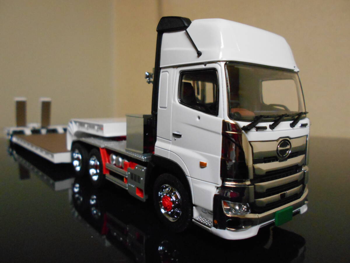 ケンクラフト １/50 プロフィア SS ６X4 Tractor ＆ 16輪中低床重量物運搬用トレーラー 自動あゆみ付き 未展示品 おまけ付きの画像5