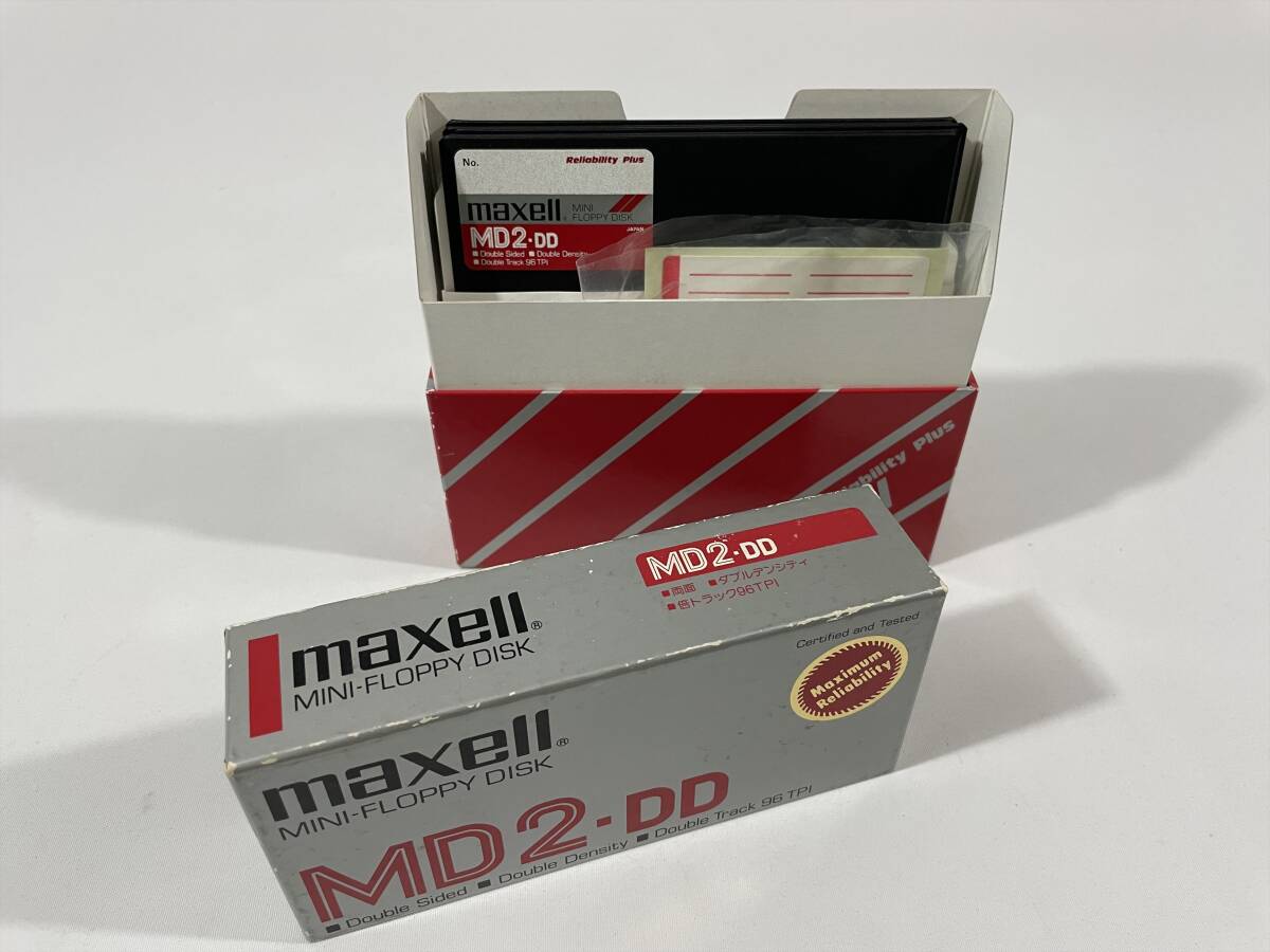 ◆ maxell マクセル MINI-FLOPPY DISK MD2-DD 5インチ フロッピーディスク 5枚 ケース付 ◆_画像2