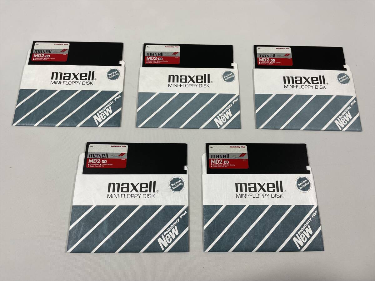 ◆ maxell マクセル MINI-FLOPPY DISK MD2-DD 5インチ フロッピーディスク 5枚 ケース付 ◆_画像3