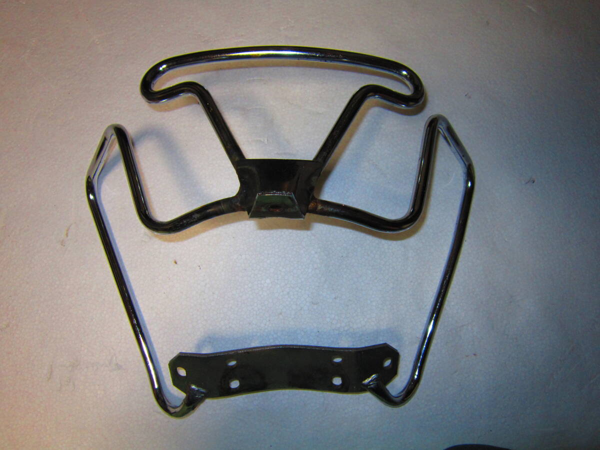  Harley shovel FLH back rest original tandem grip grab bar 