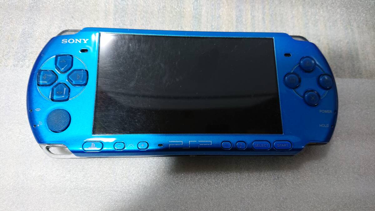 PSP「プレイステーション・ポータブル」 ブルー (PSP3000) 動作確認済み ジャンク_画像2